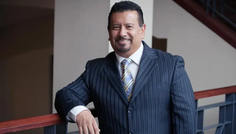 The Inspiring Journey of Richard Montanez: From Janitor to Executive